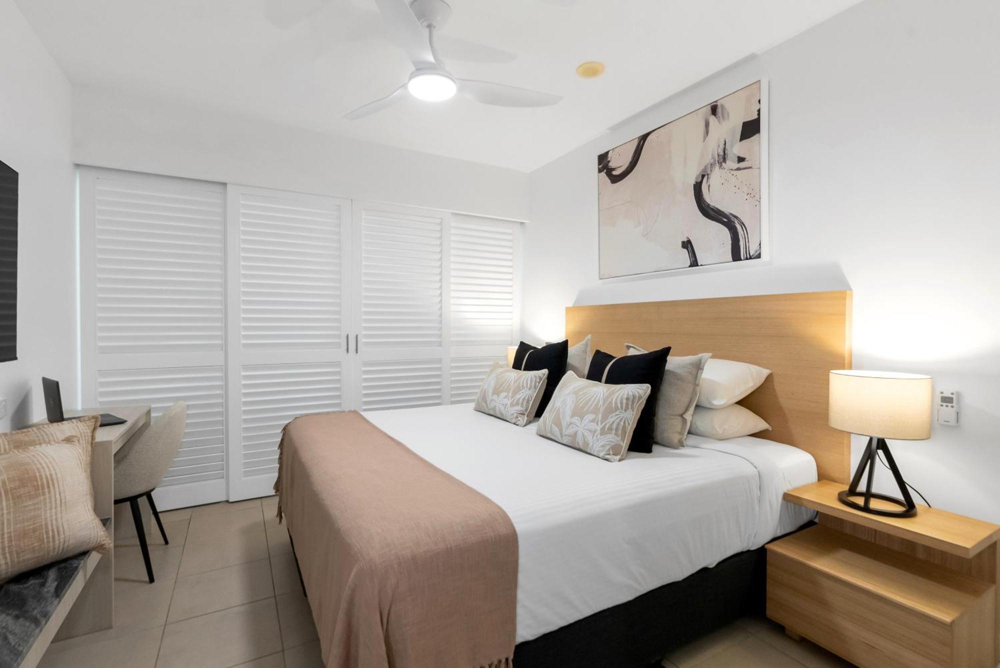 Elysium Private Apartments At Beach Club & Spa Palm Cove Exterior photo